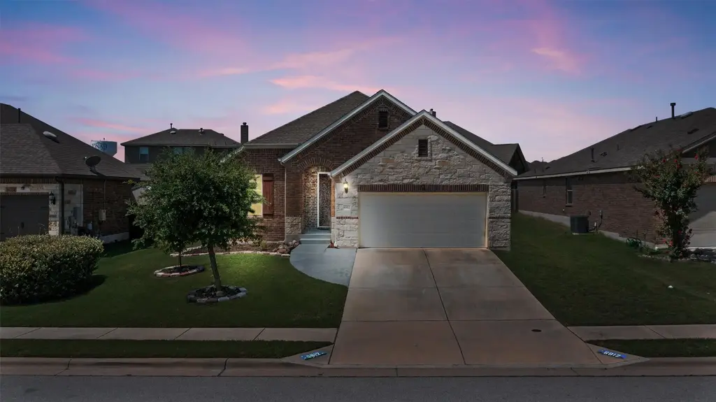 6812 Leonardo Dr, Round Rock