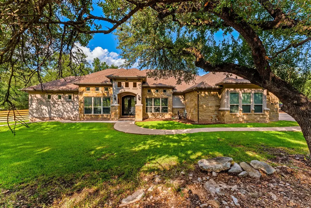 201 Buck Bend, Georgetown