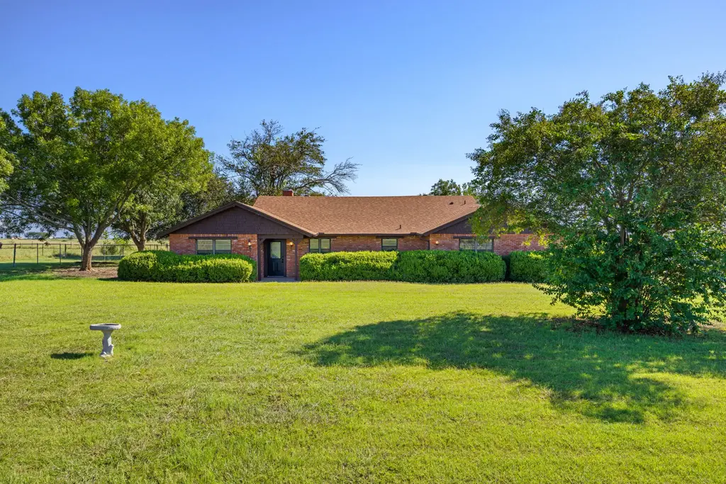 2571 Fm 1237, Temple