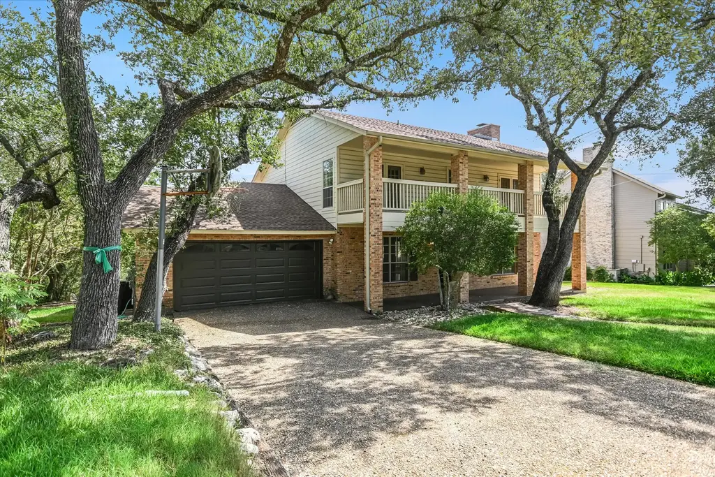 2007 Plumbrook Dr, Austin