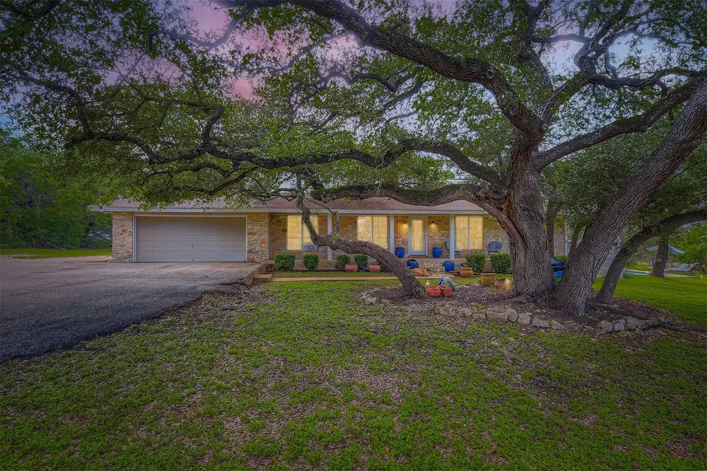9305 W View Rd, Austin