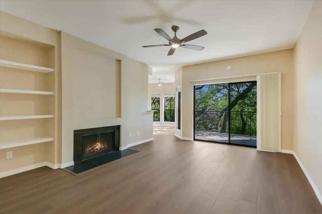 4711 Spicewood Springs Rd 177, Austin