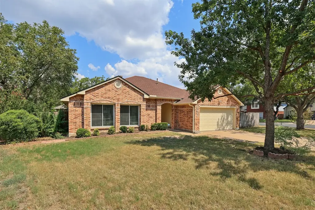 8000 Tantara Ct, Austin