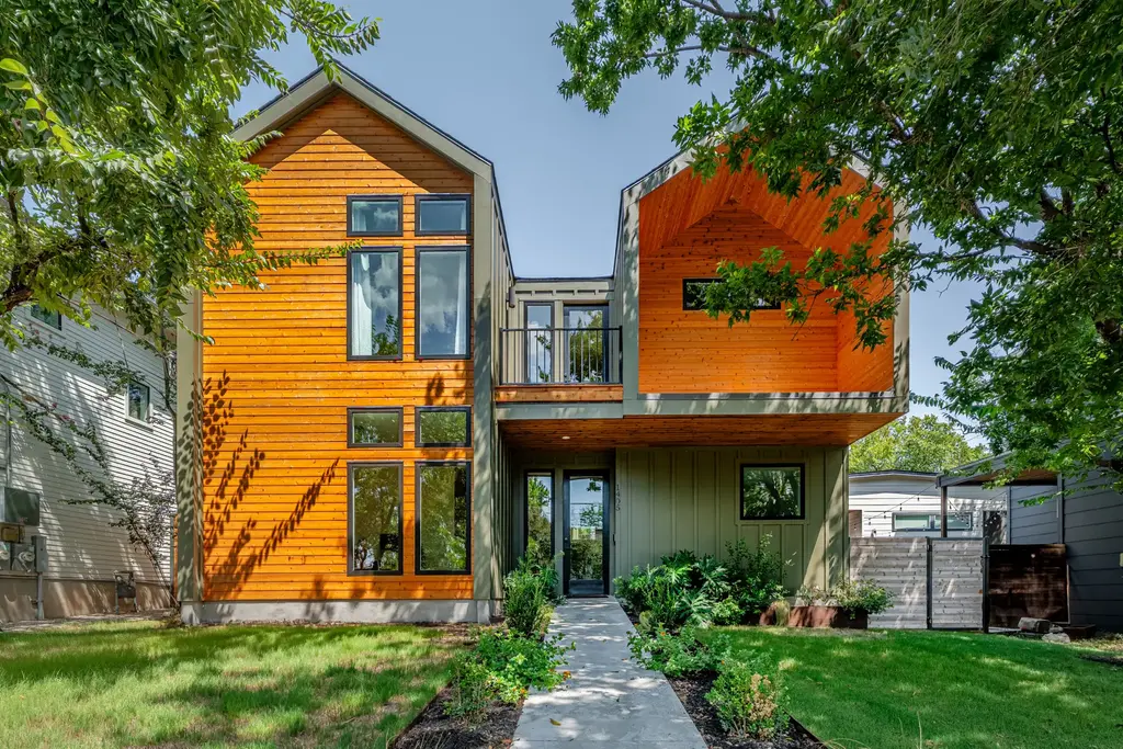1405 Singleton Ave, Austin