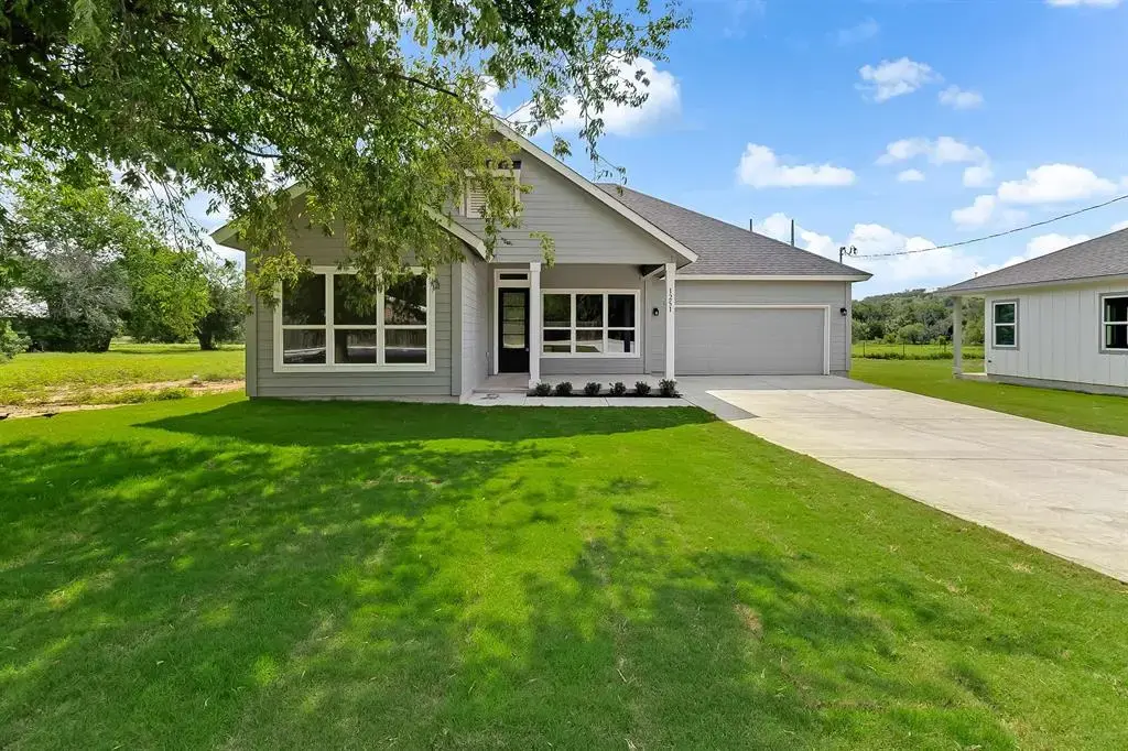 1251 Pecan Valley Dr, Marble Falls