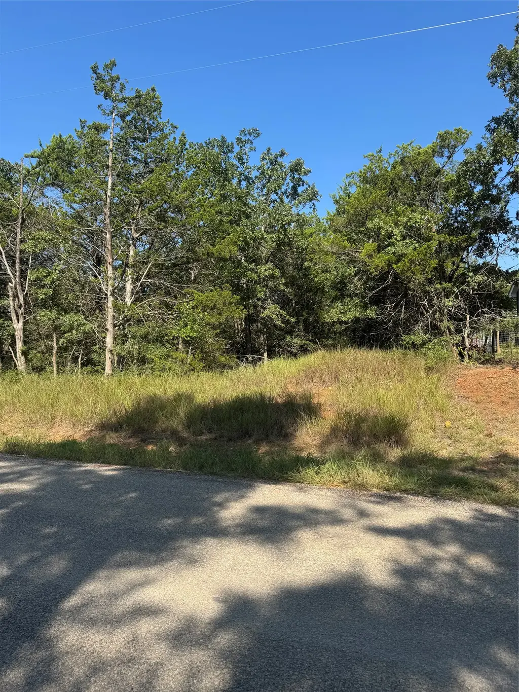 112 Heleakala Dr, Bastrop