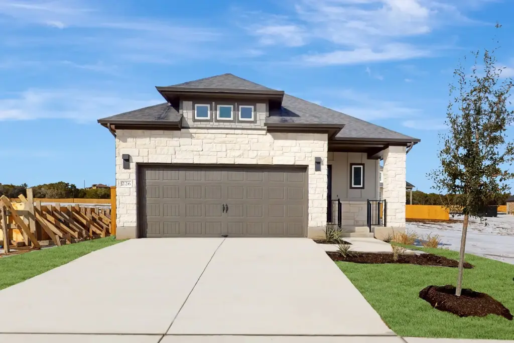 226 Grayson Elm Pass, Dripping Springs