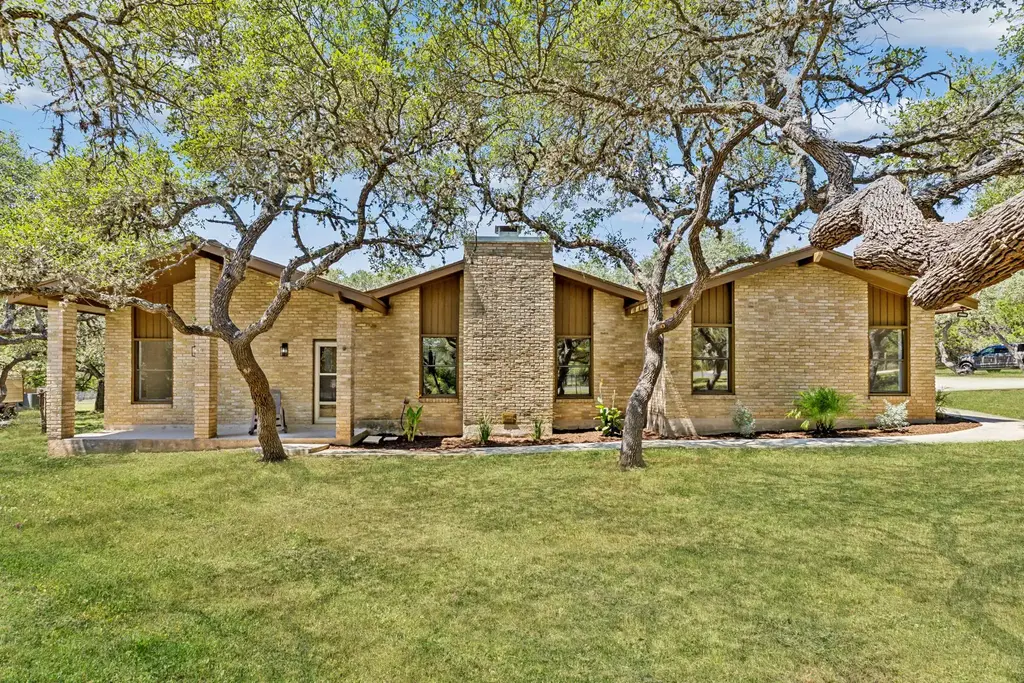 31631 Sierra Vista Dr, Bulverde