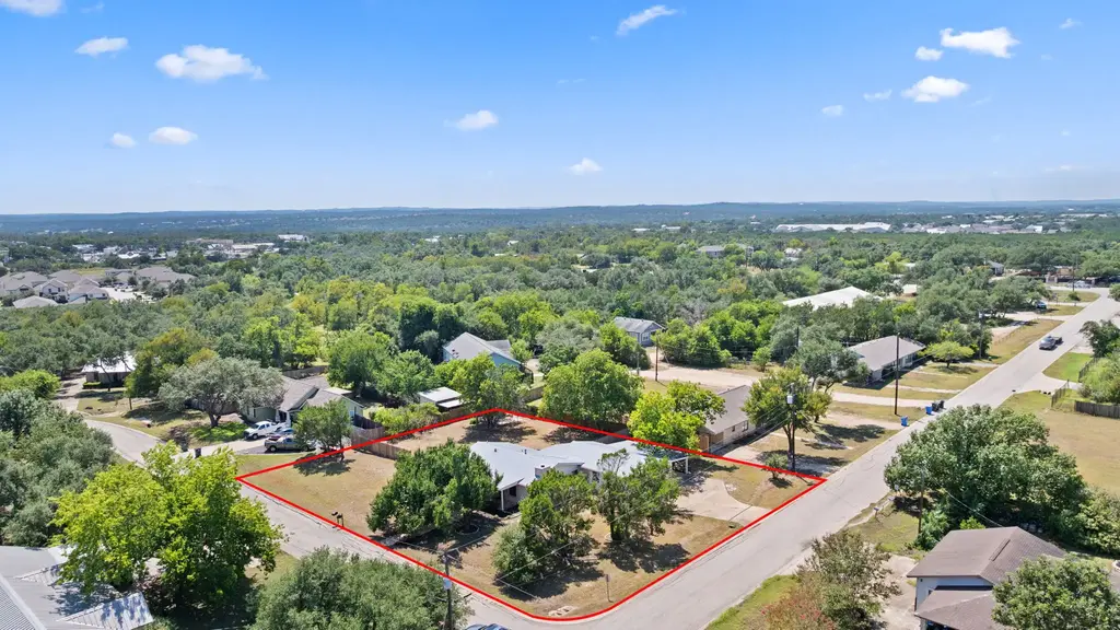 300 Grand Prairie Cir, Dripping Springs
