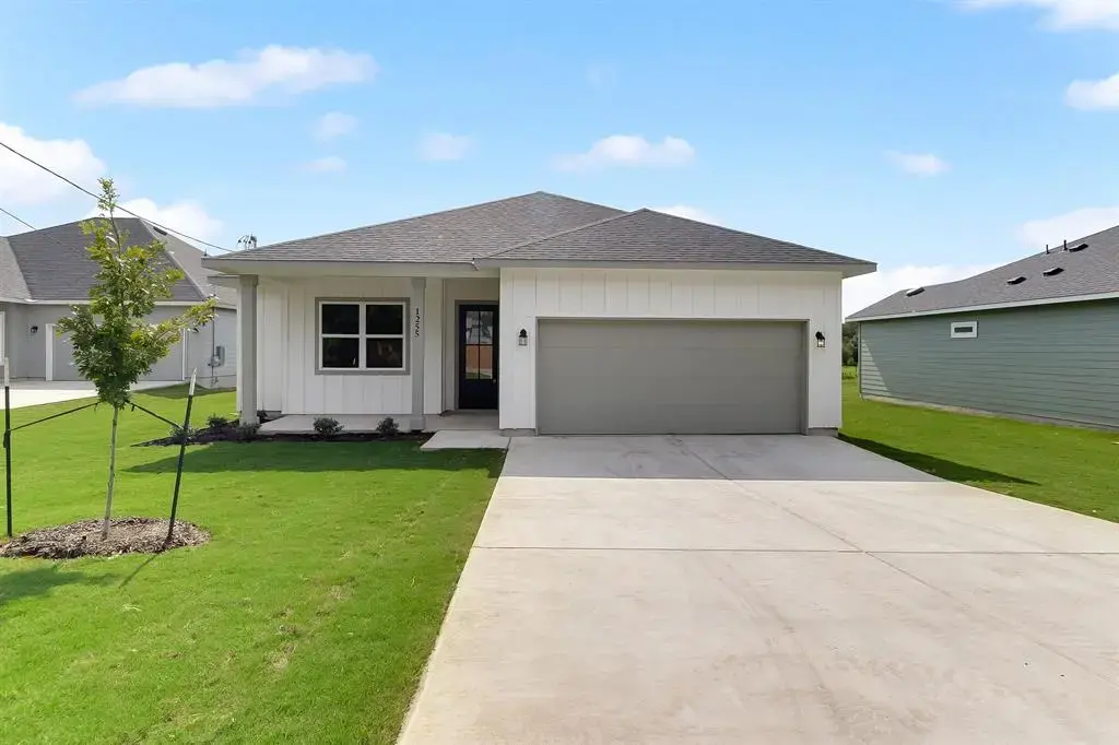 1255 Pecan Valley Dr, Marble Falls