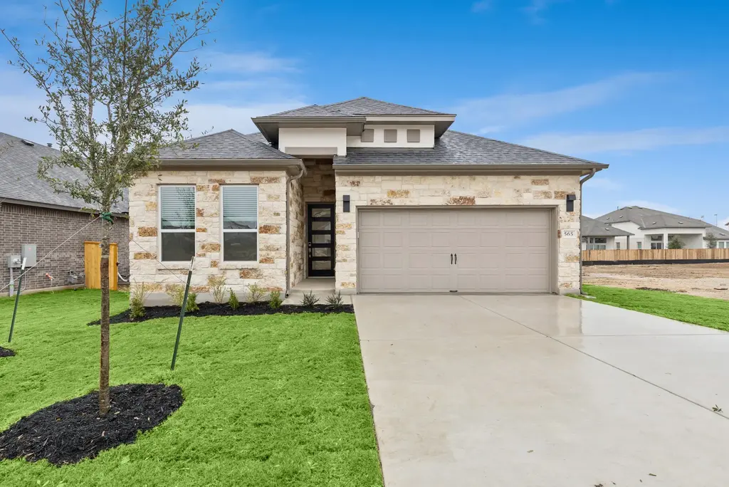 565 Darley Oak Dr, Dripping Springs