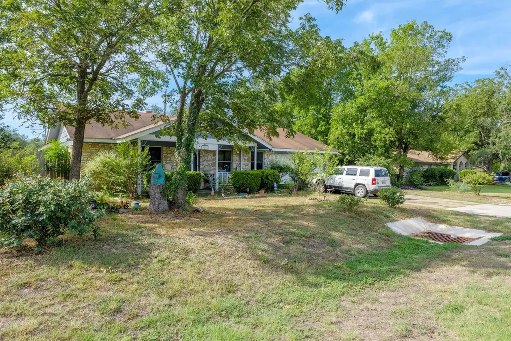 9505 Eddystone St, Austin