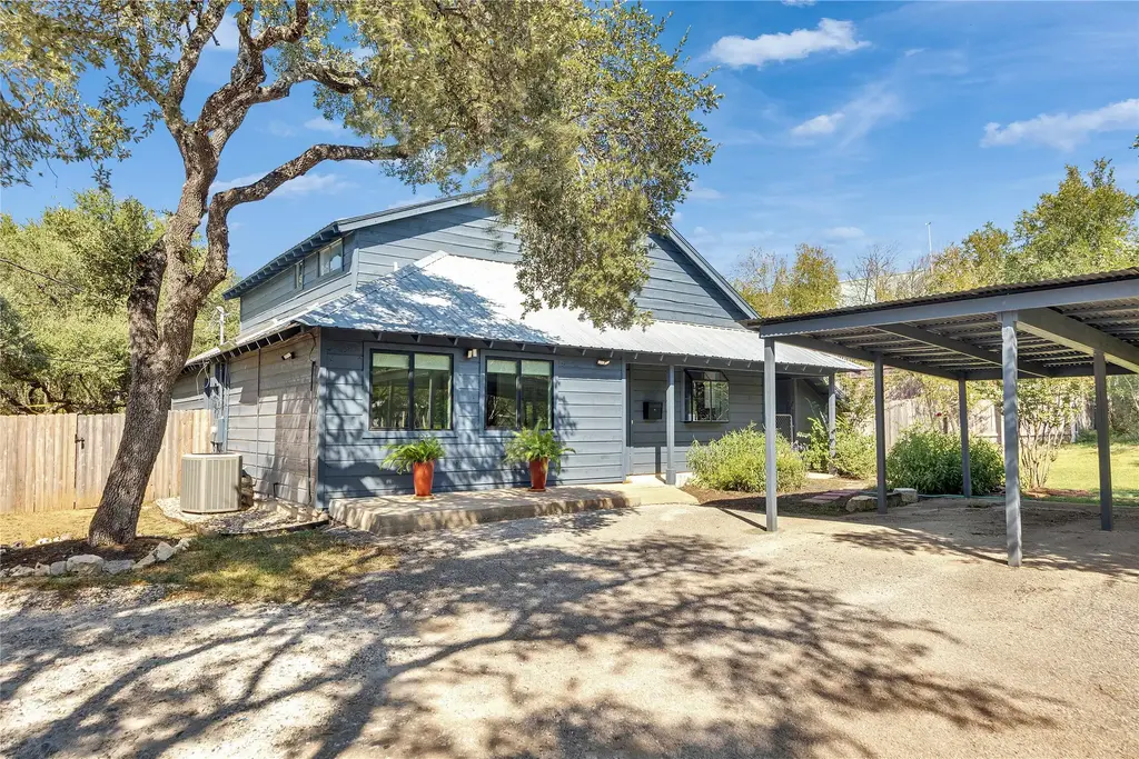 10110 Lake Ridge Dr, Austin
