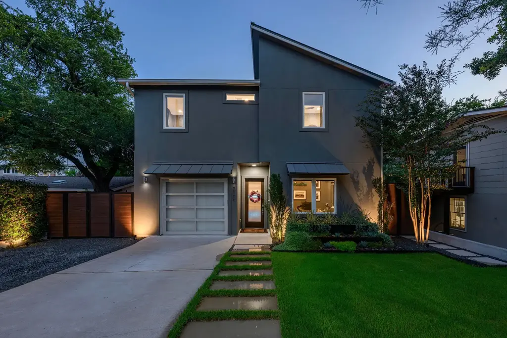 2109 W 12th St, Austin