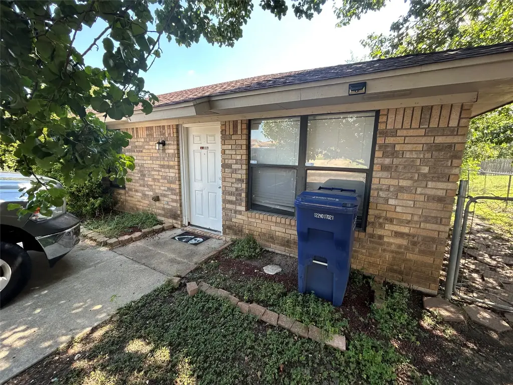 308 Horseshoe Dr A & B, Copperas Cove