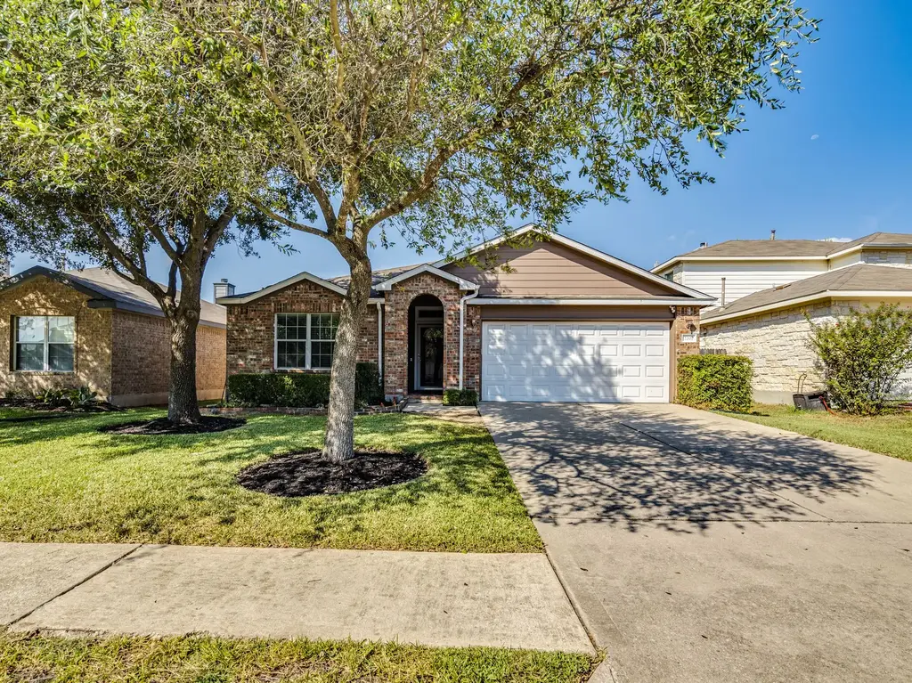 2207 Founder Dr, Cedar Park