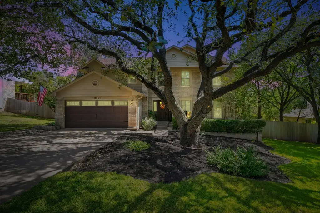 11003 Grapevine Ln, Austin
