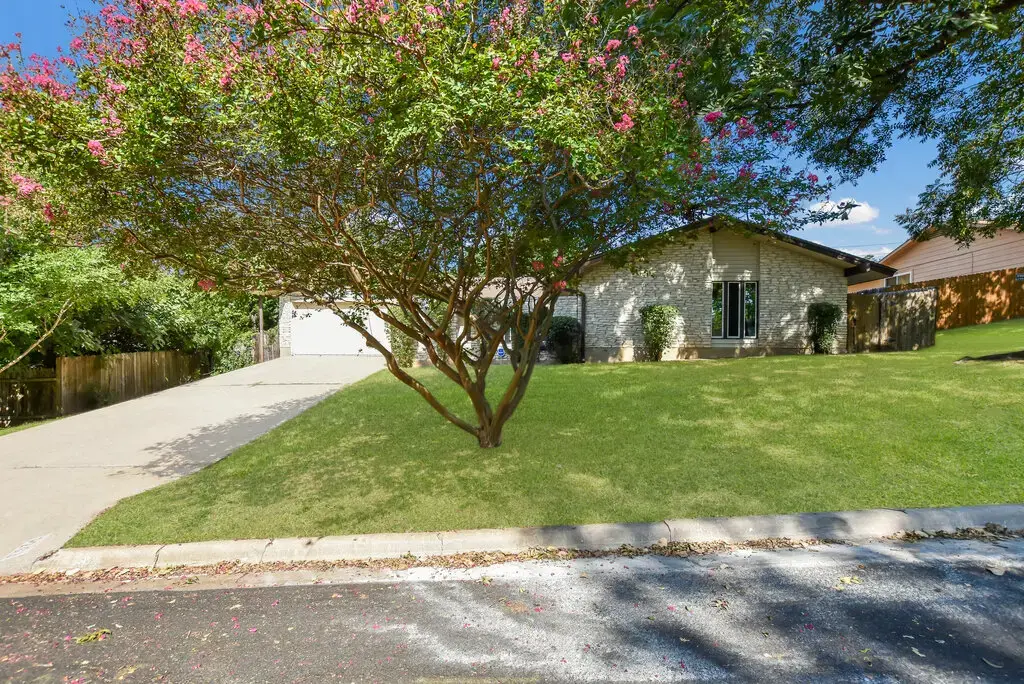 7203 Marywood Cir, Austin