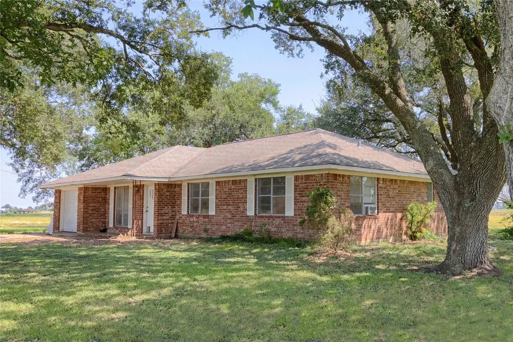 4014 Engel Rd, Beasley