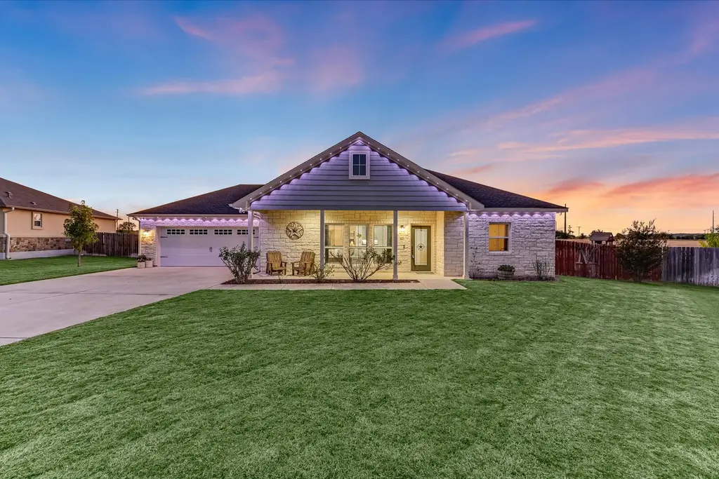 109 Les Ln, Smithville