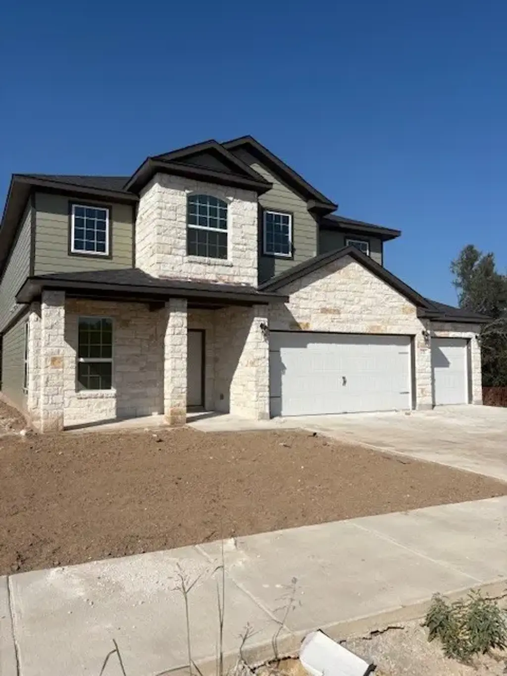 152 Villars Dr, Salado