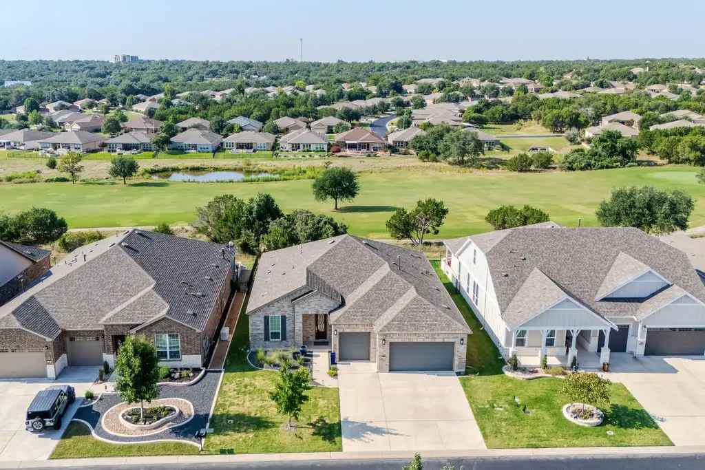 226 Fairway Ridge Rd, Georgetown