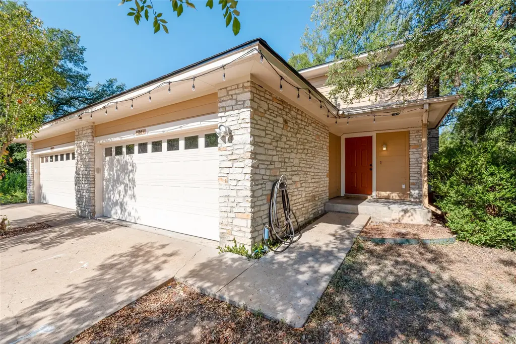 1504 Aquifer Cv A, Austin