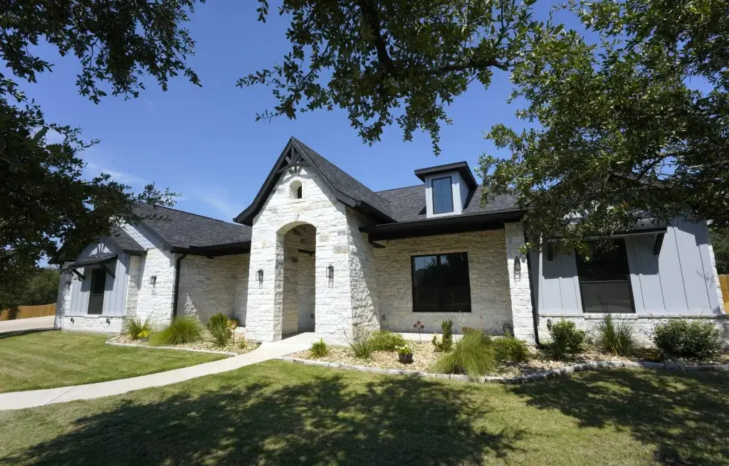 9006 Abby Lee Ln, Salado