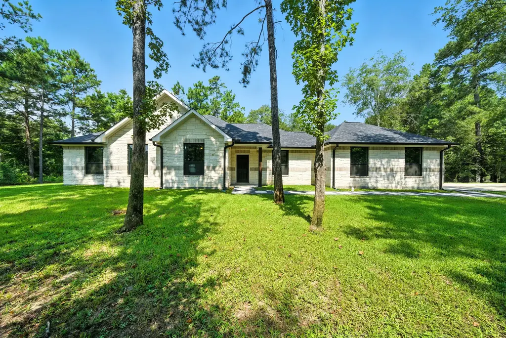 105 Rim Rock Rd, Huntsville