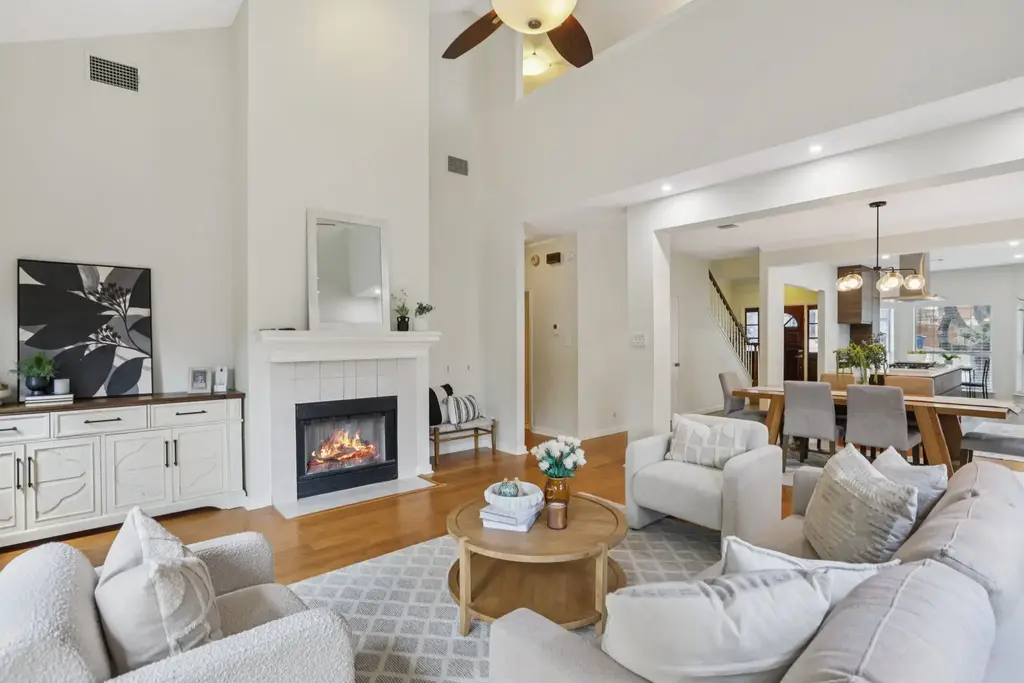 10914 Sierra Oaks, Austin