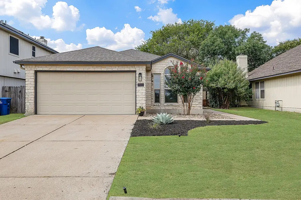 2924 Settlement Dr, Round Rock
