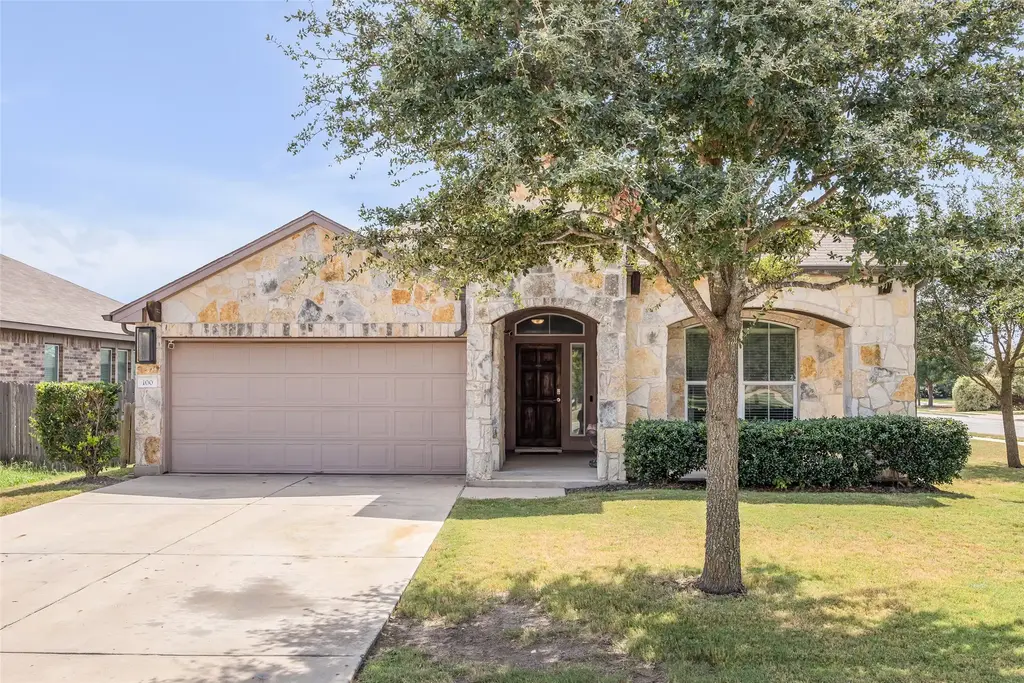100 Balsam St, Hutto