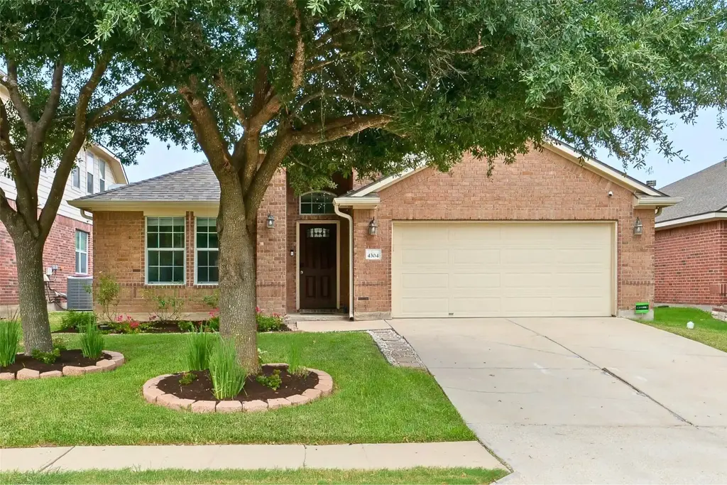 4304 Rolling Water Dr, Pflugerville