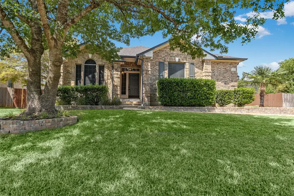1004 Rutgers Dr, Pflugerville
