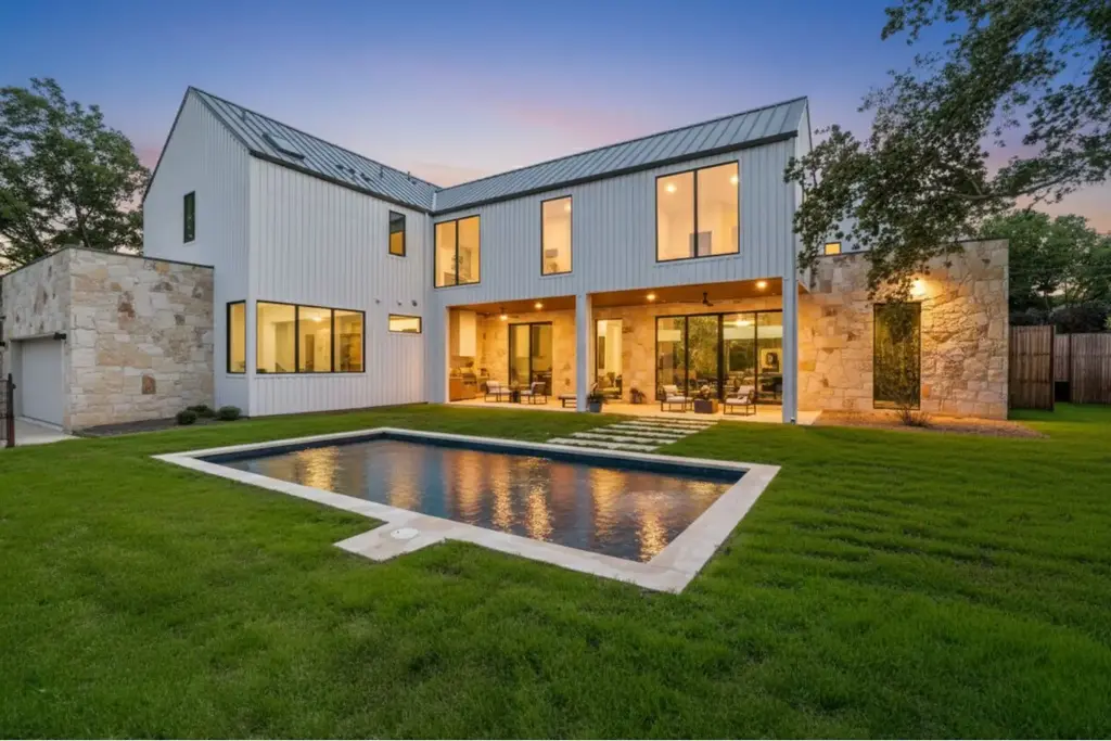 2411 Wilke Dr, Austin