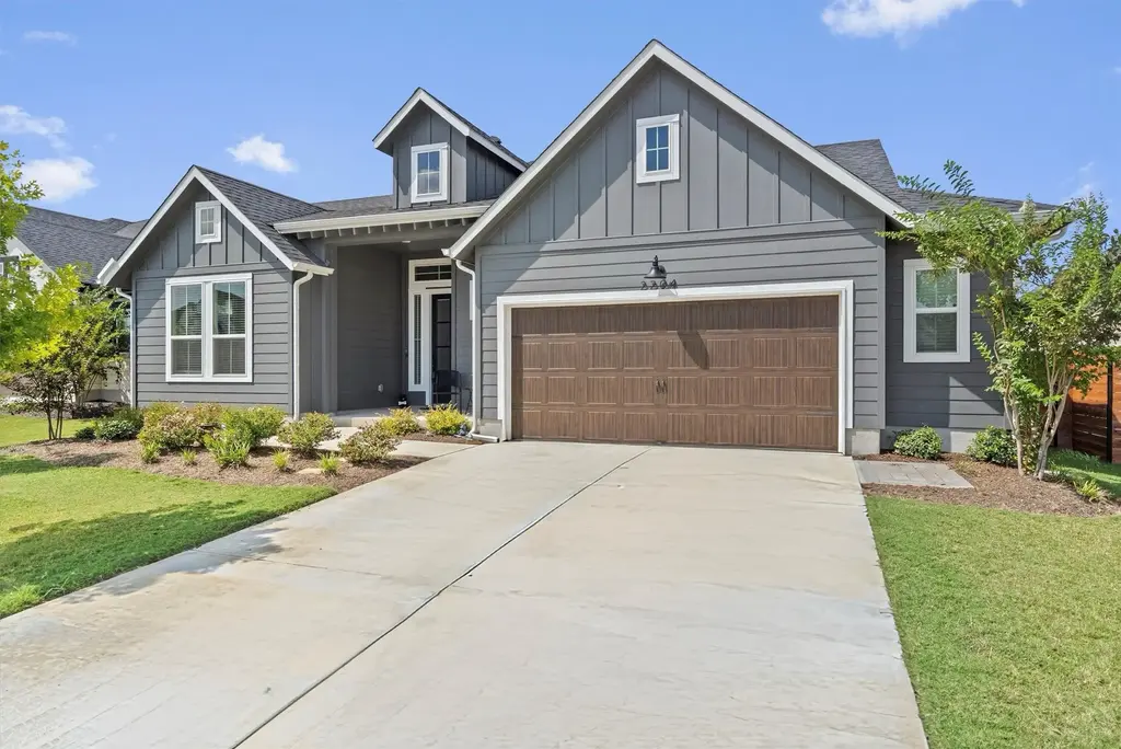 2204 Tobiano Trce, Georgetown