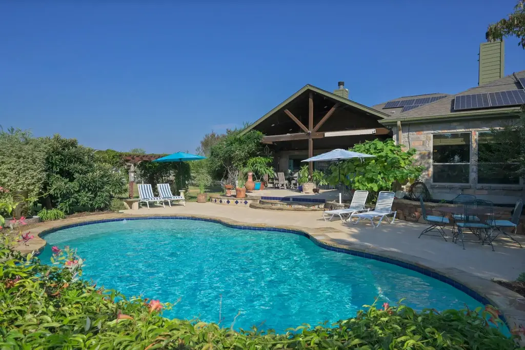 368 Courtnees Way, Georgetown