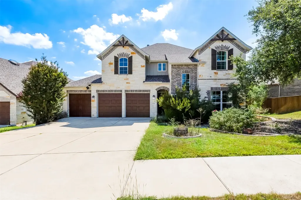 8818 Moccasin Path, Austin