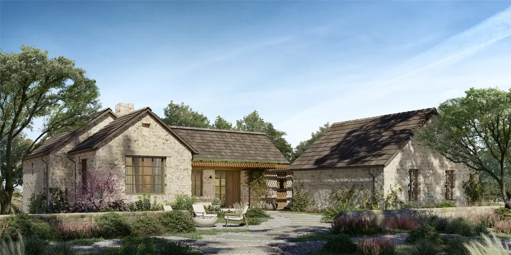 _ Capella Cv, Spicewood