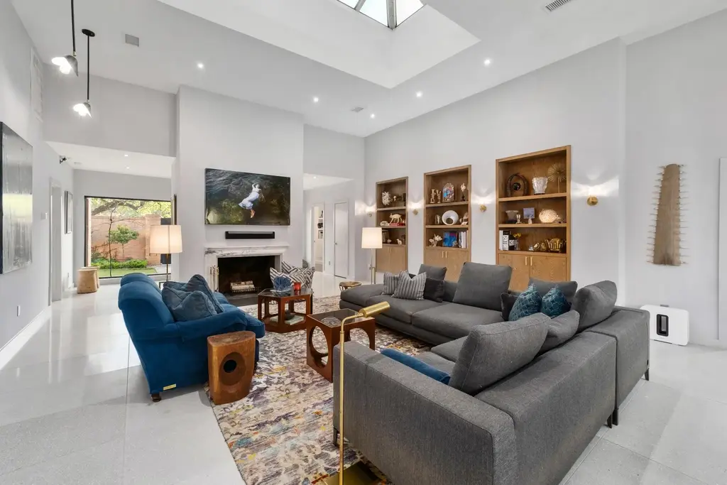 2404 Enfield Rd, Austin