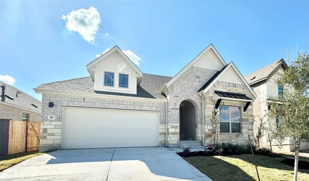 197 Du Bois Ln, Kyle
