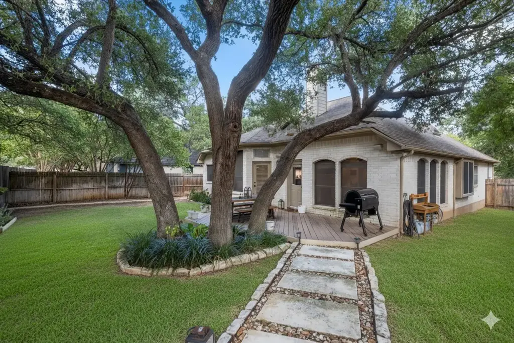 6303 Clairmont Dr, Austin