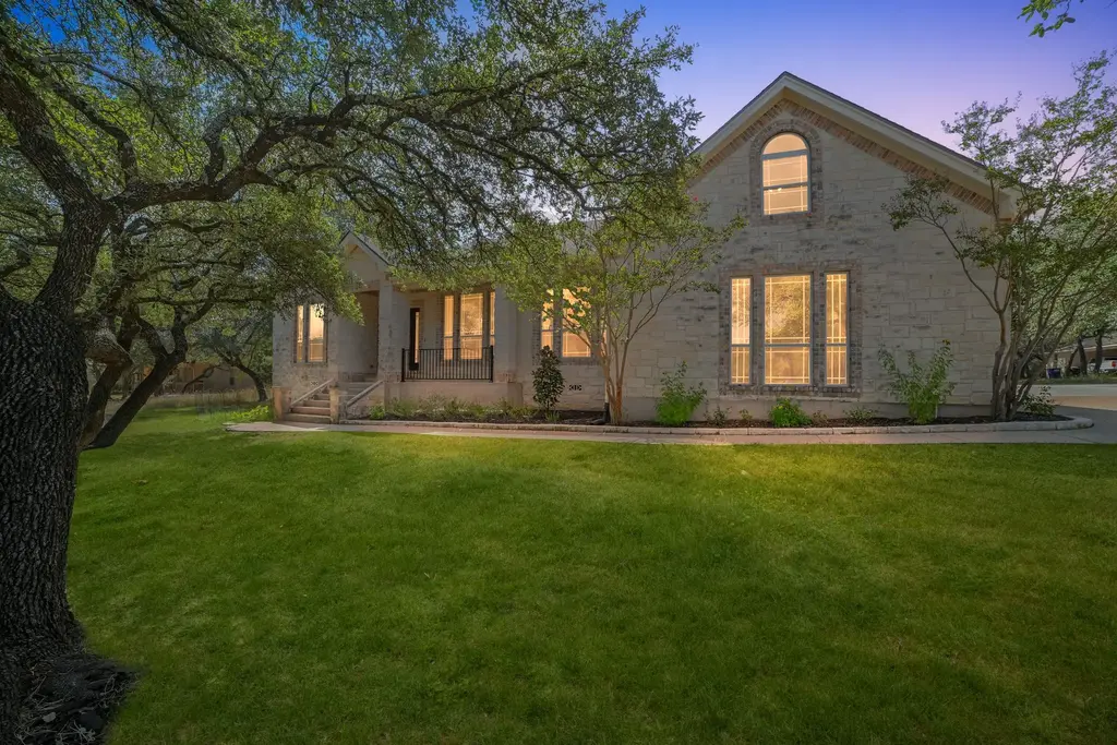 208 Landons Way, Georgetown