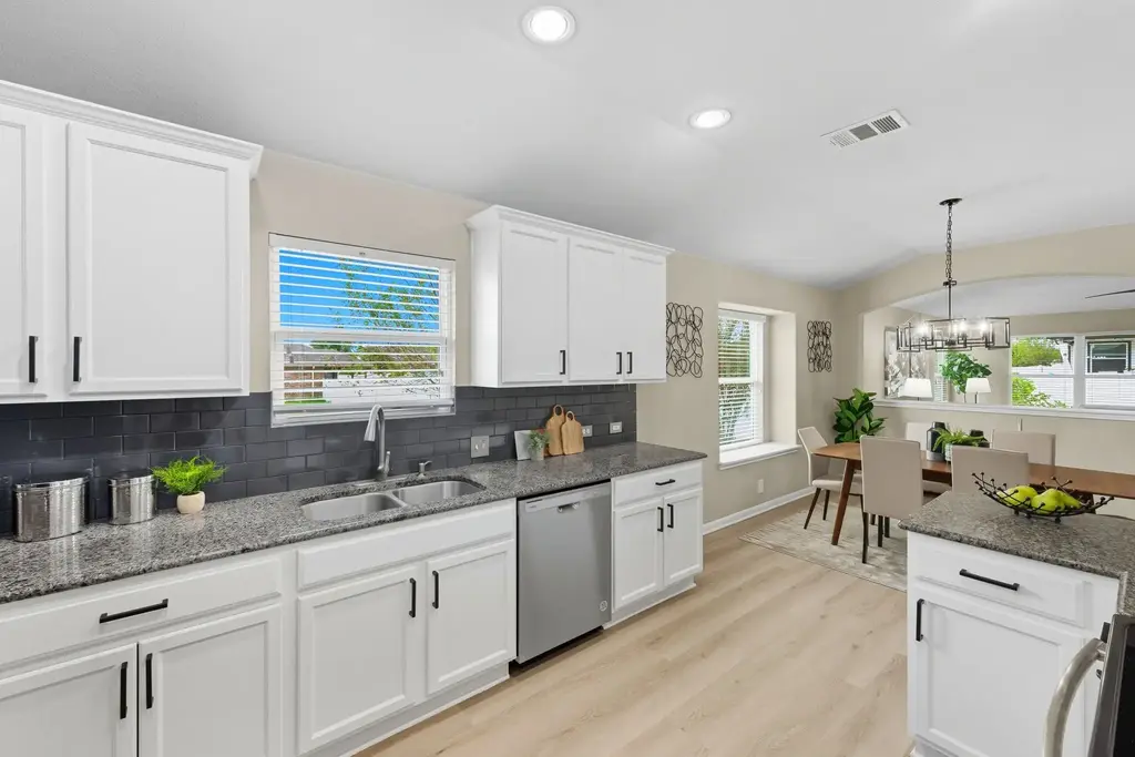 700 Noatak Trl, Pflugerville