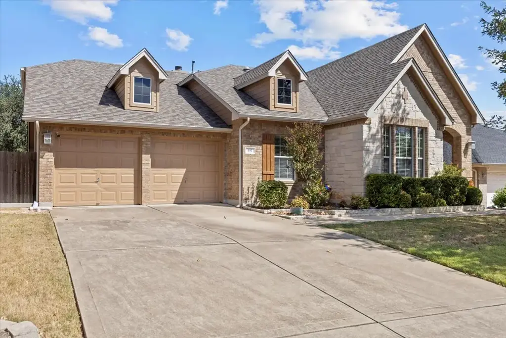 481 Manchester Ln, Austin