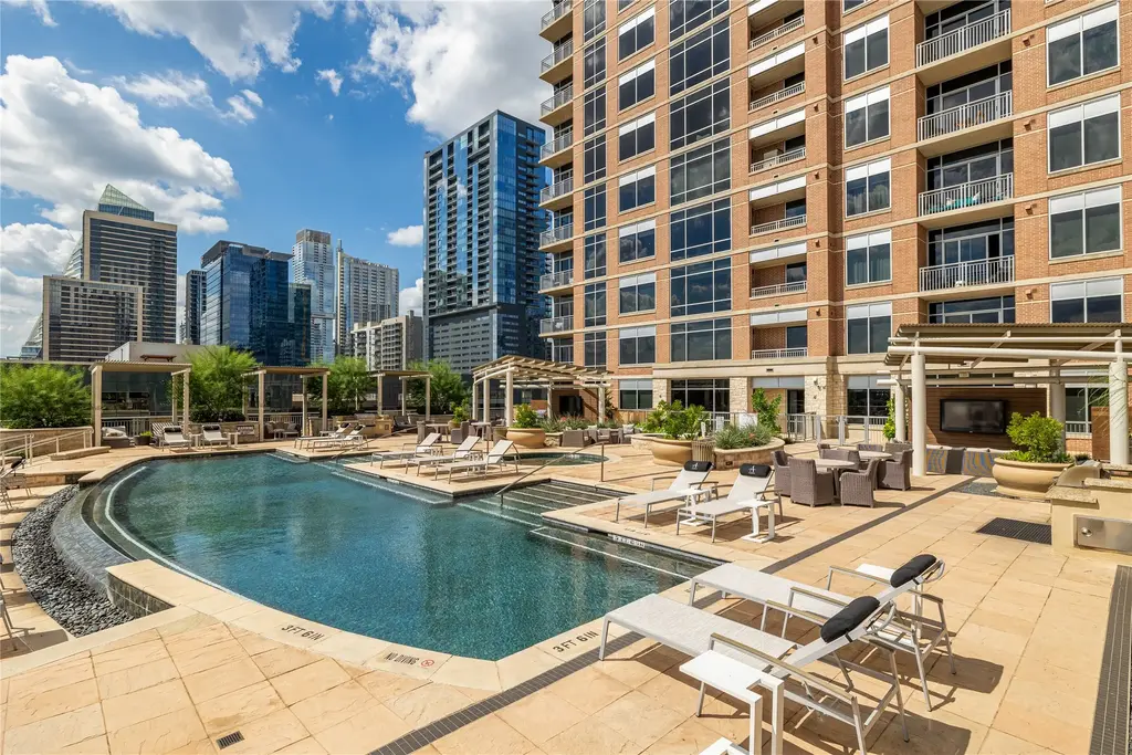 101 Colorado St 2201, Austin