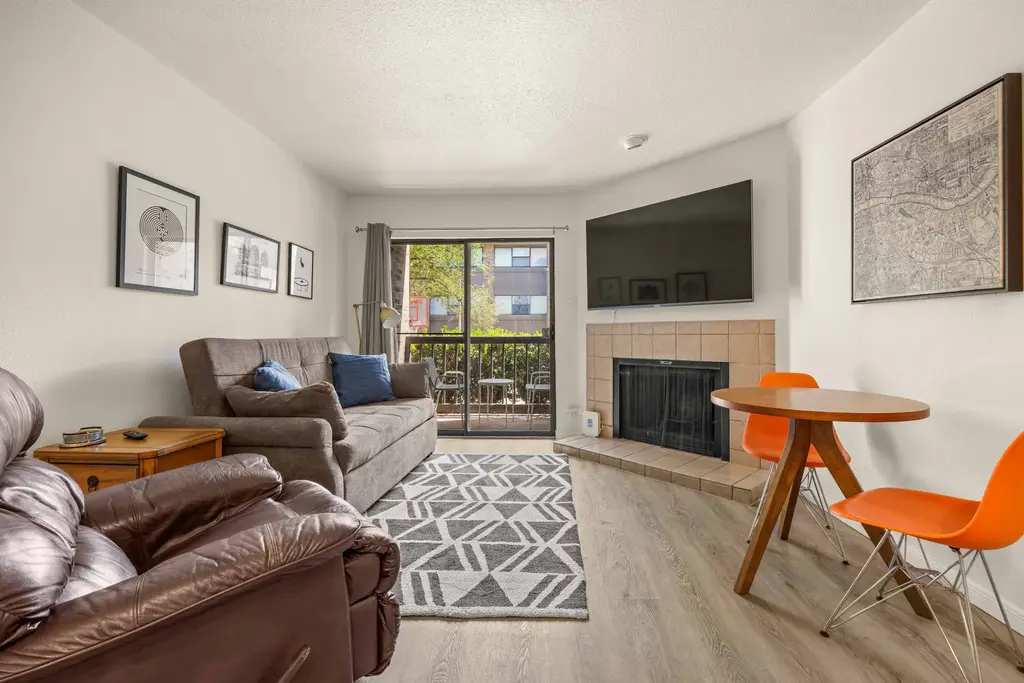 8888 Tallwood Dr 2111, Austin