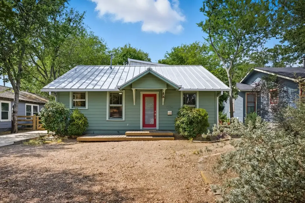 5304 Mccandless St, Austin