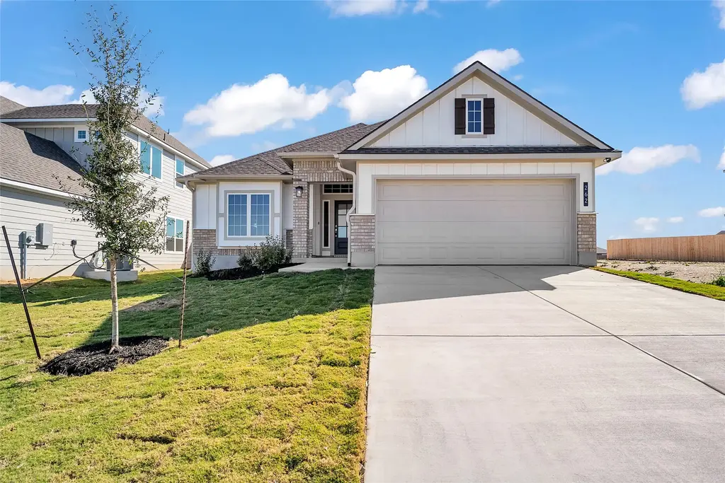 262 Boatright Blvd, Jarrell