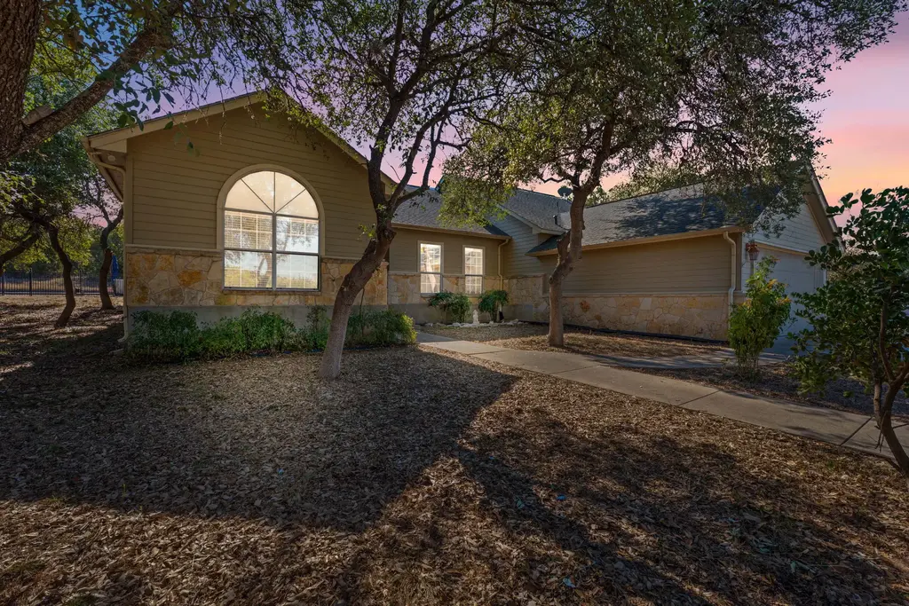 1200 Misty Holw, New Braunfels